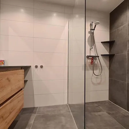 Διαμέρισμα Wijde Blick 3 05 *